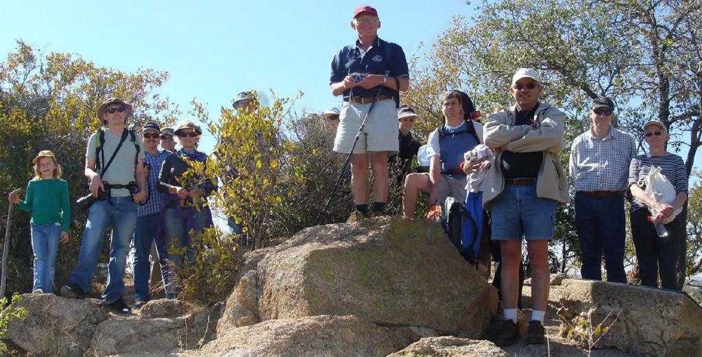 Pretoria Centre members explore Tswaing meteorite crater